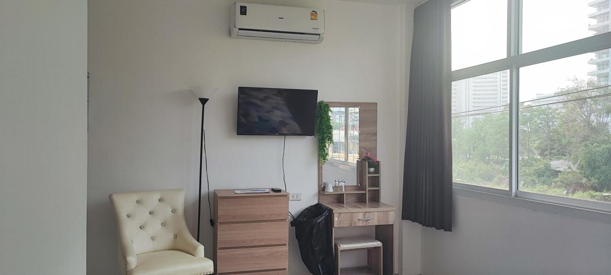 Dorothys Otel Pattaya Dış mekan fotoğraf